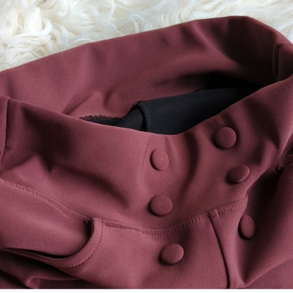 2 Skinny Pants And Top - Picture 15 of 16